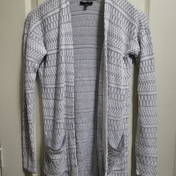 Gray Knit Open Front Cardigan - Picture 5 of 5